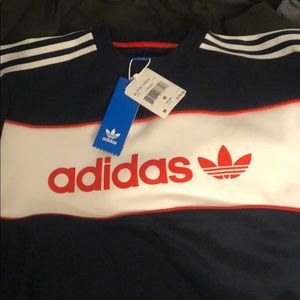 Adidas sweater